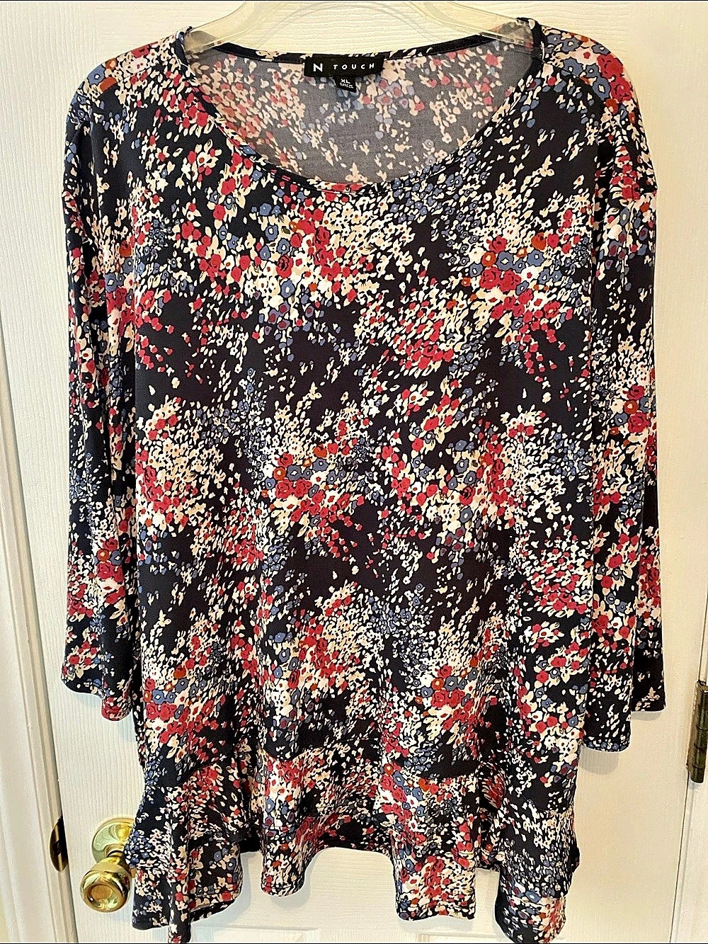 N Touch Floral blouse with ruffles on the bottom in Black & Red Size XL